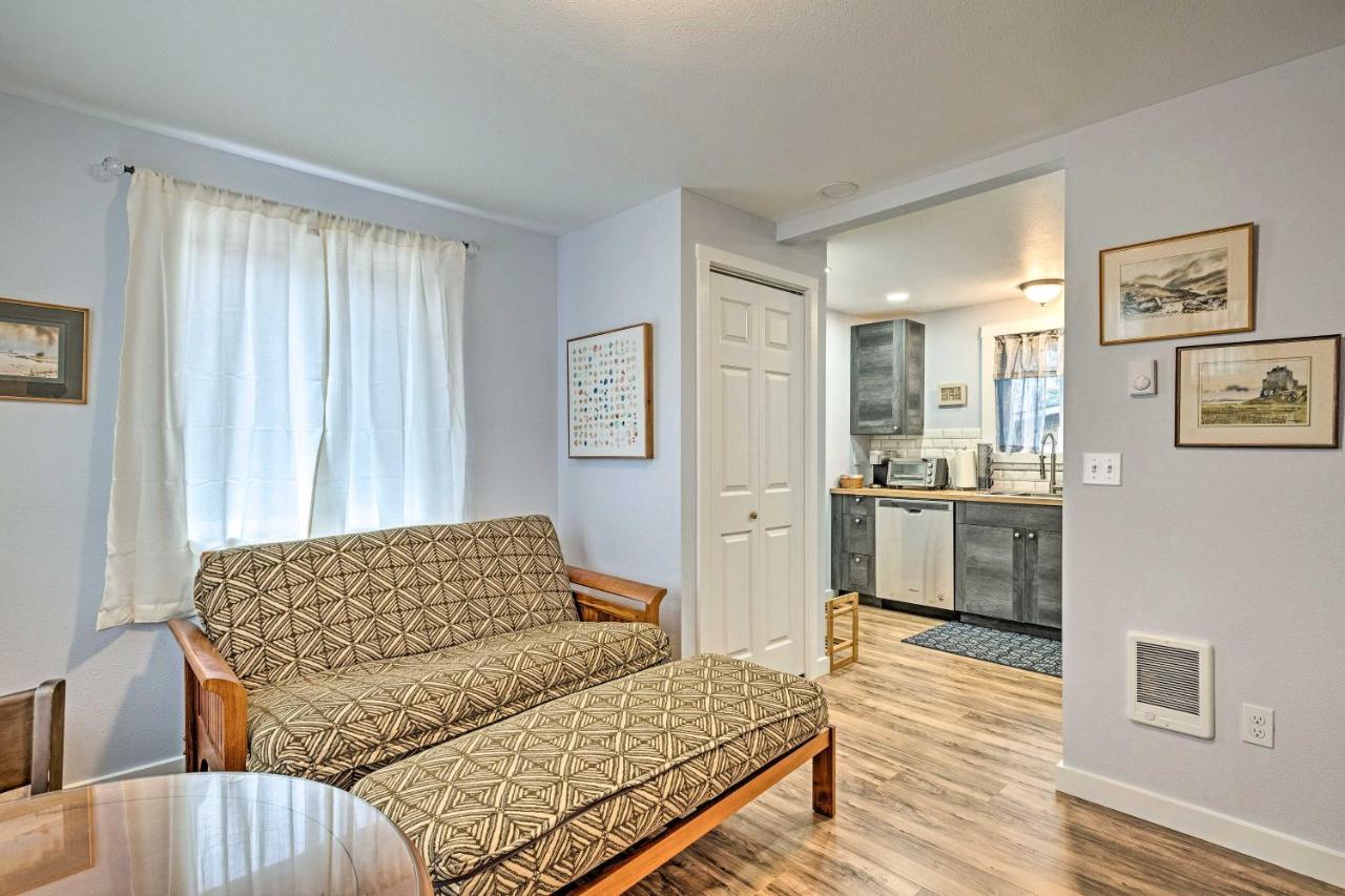 Duplex With Shared Yard - Near Long Beach! 외부 사진