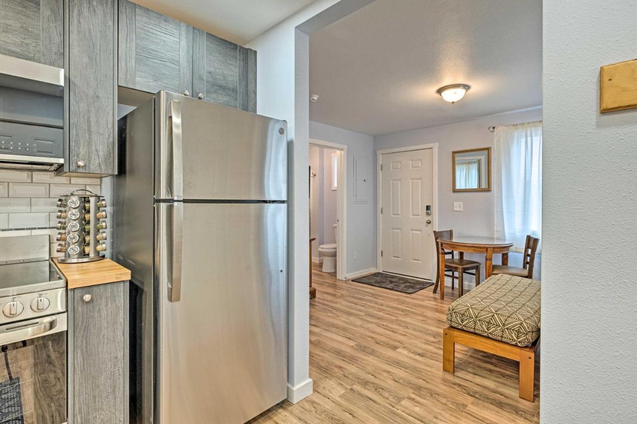 Duplex With Shared Yard - Near Long Beach! 외부 사진