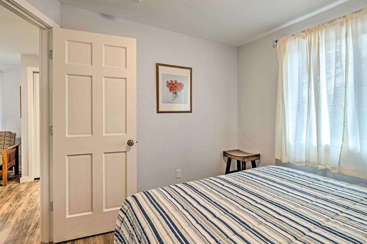 Duplex With Shared Yard - Near Long Beach! 외부 사진